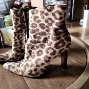 90s Vintage Leopard Ankle Boots Italian